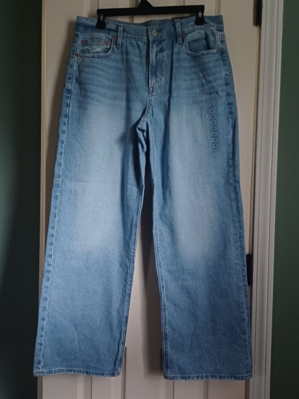 American Eagle Stovepipe Jeans